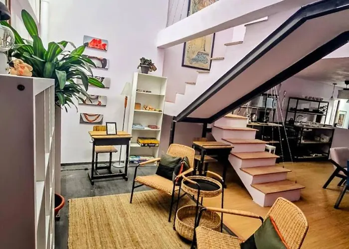 Amplia 4 Huéspedes Espacios Cómodos, Diseño Relajante Y Ubicación Céntrica Сasa de vacaciones