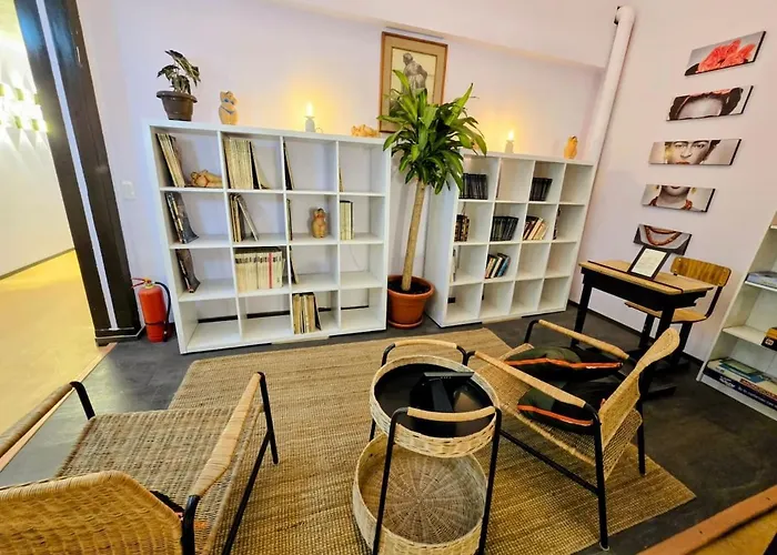 Amplia 4 Huéspedes Espacios Cómodos, Diseño Relajante Y Ubicación Céntrica Сasa de vacaciones