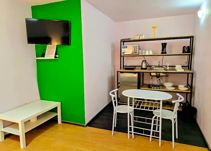Сasa de vacaciones Amplia 4 Huéspedes Espacios Cómodos, Diseño Relajante Y Ubicación Céntrica *