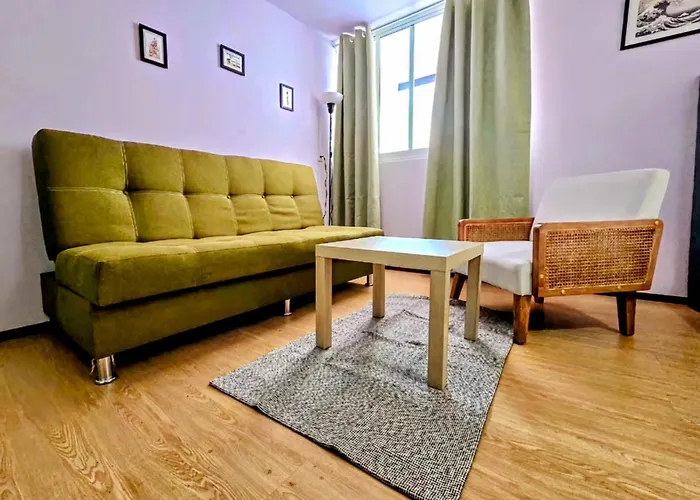 Amplia 4 Huéspedes Espacios Cómodos, Diseño Relajante Y Ubicación Céntrica Сasa de vacaciones